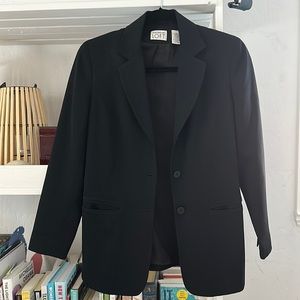 Women Pre-loved black staple blazer